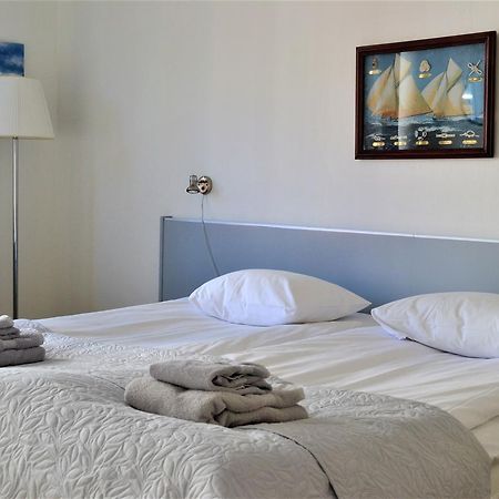 Solsta Hotell Карлстад Экстерьер фото
