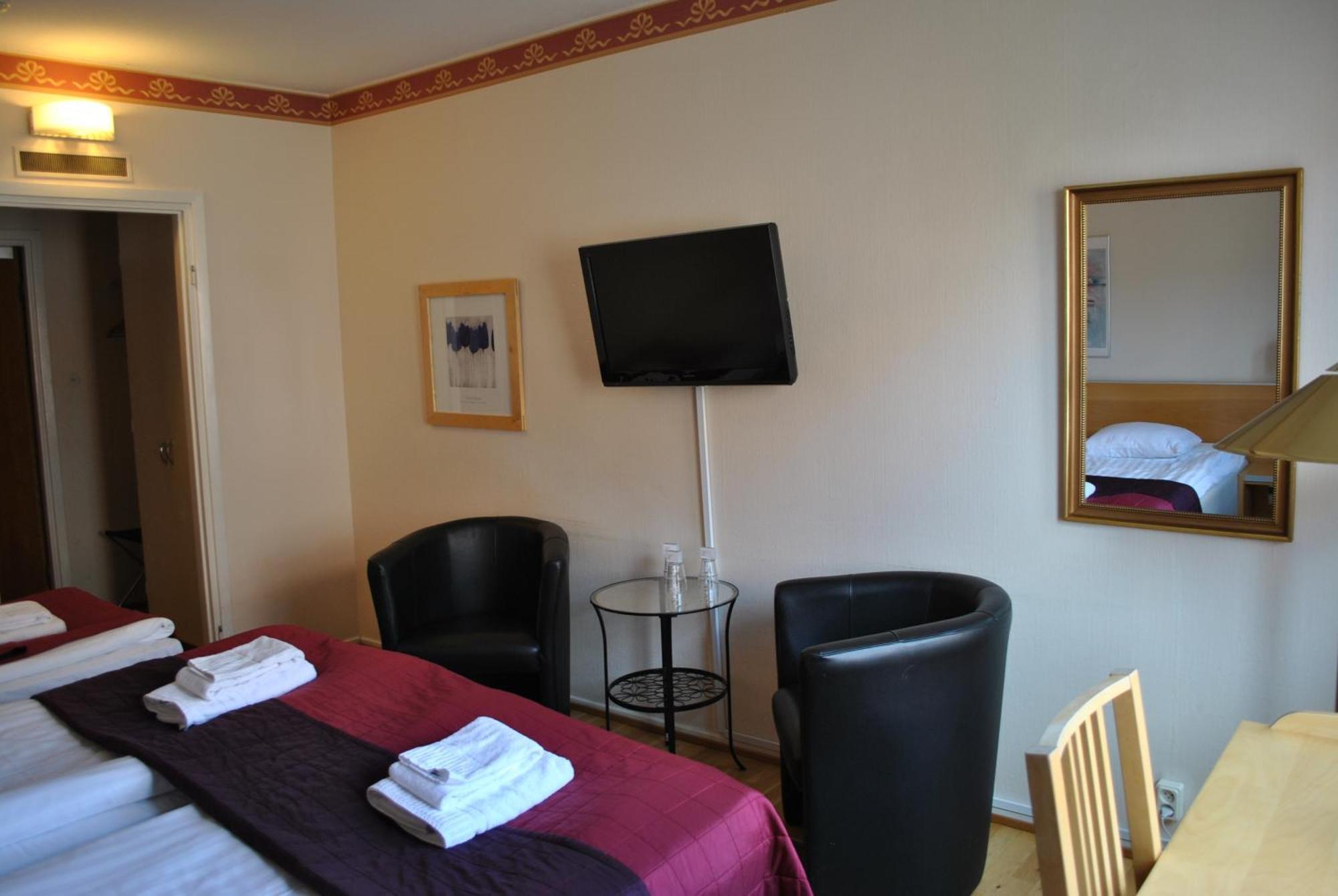 Solsta Hotell Карлстад Номер фото